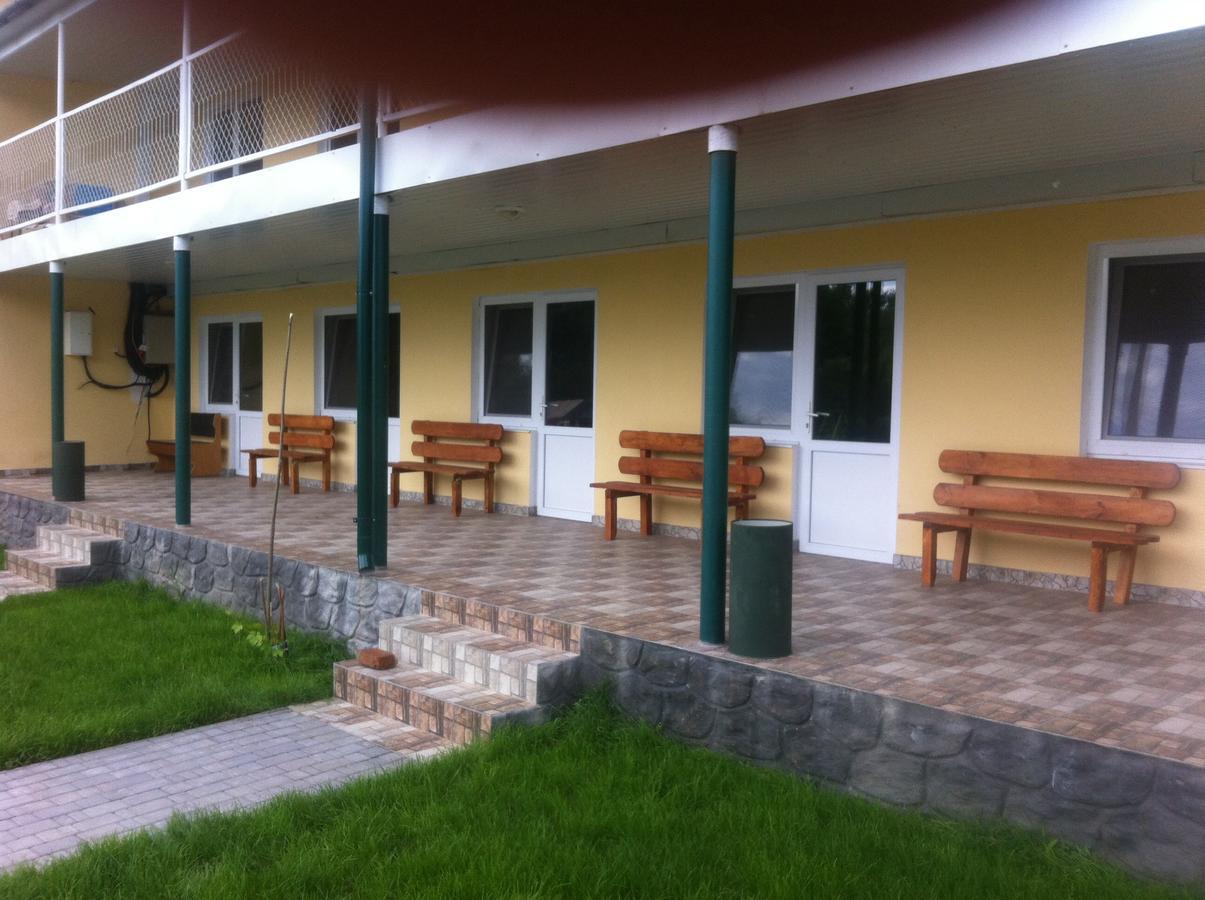 Рыбное Место Hotel Troitskoye Exterior photo